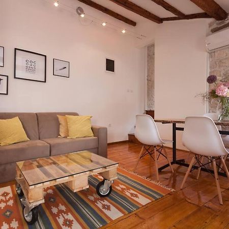 Vintage Apartment Rovinj Old Town Exterior foto